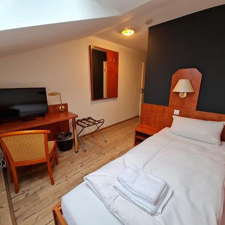 Gasthaus Frorup Hotel Oeversee Kültér fotó